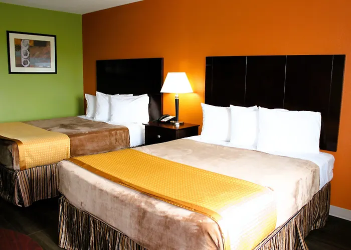 Hotel Scottish Near Cavazos
